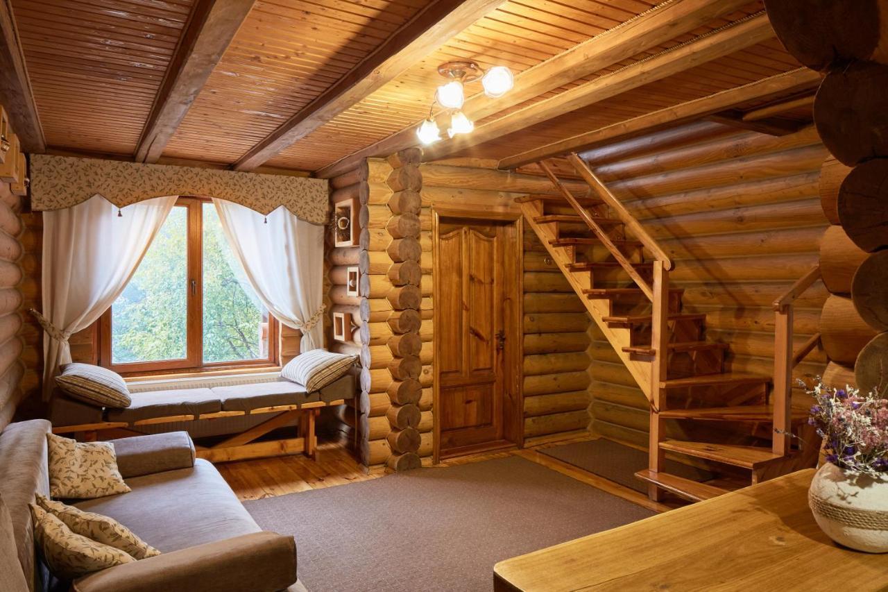 Hotel Krucha Bukoveľ Exteriér fotografie