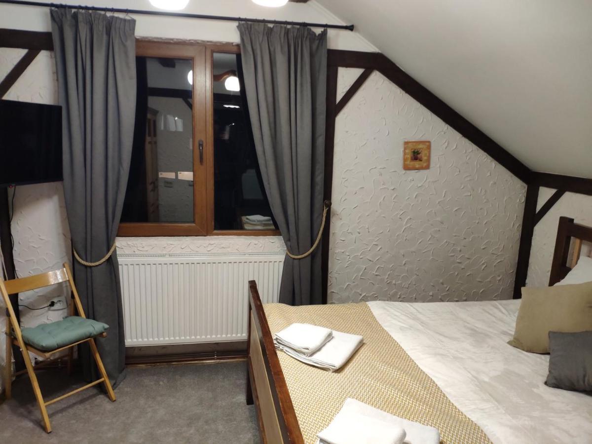 Hotel Krucha Bukoveľ Exteriér fotografie